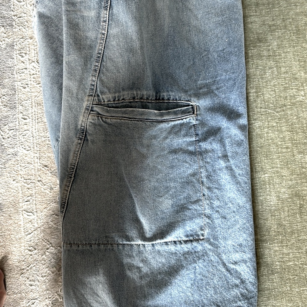 Zara Denim Jeans. Wide-leg, soft washed denim.  Only lightly worn. - Picture 3 of 4